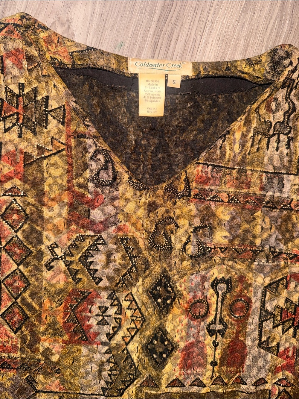 Coldwater Creek Olive Multi Mosaic V-Neck Long Sleeve Top - Picture 4 of 5